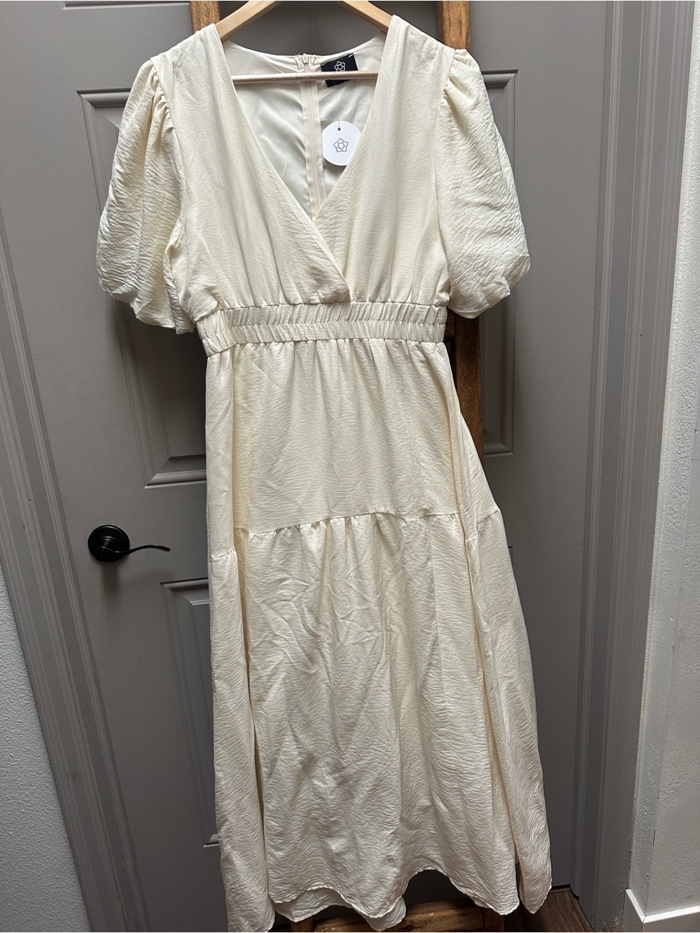 V-Neck Cream Midi Dress with Puff Sleeves